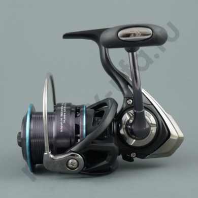 Катушка безынерц. Daiwa Revros E 4000A