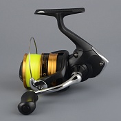 Катушка безынерц. Shimano FX SCM 2000 с леской (без коробки)