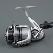 Катушка безынерц. Daiwa Laguna E 3000A